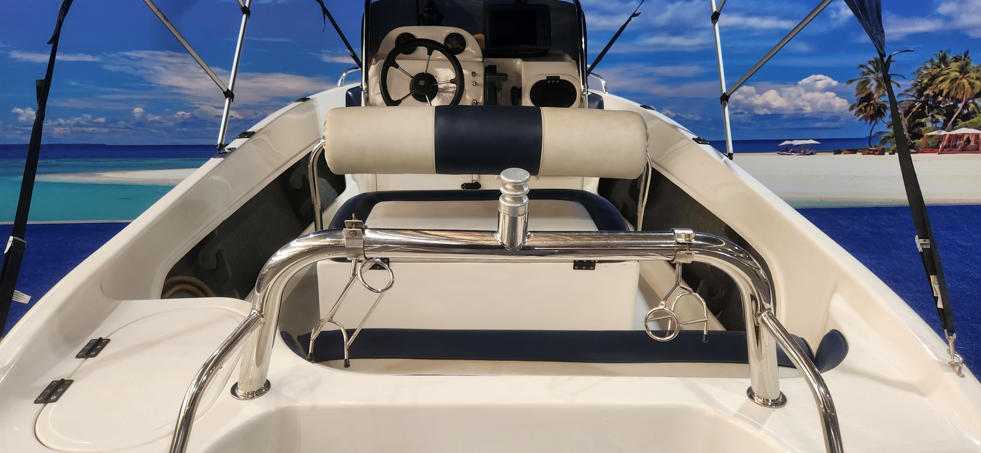 EXPLORER 510 CC ON TRAILER 115 HP YAMAHA 177 HOUR