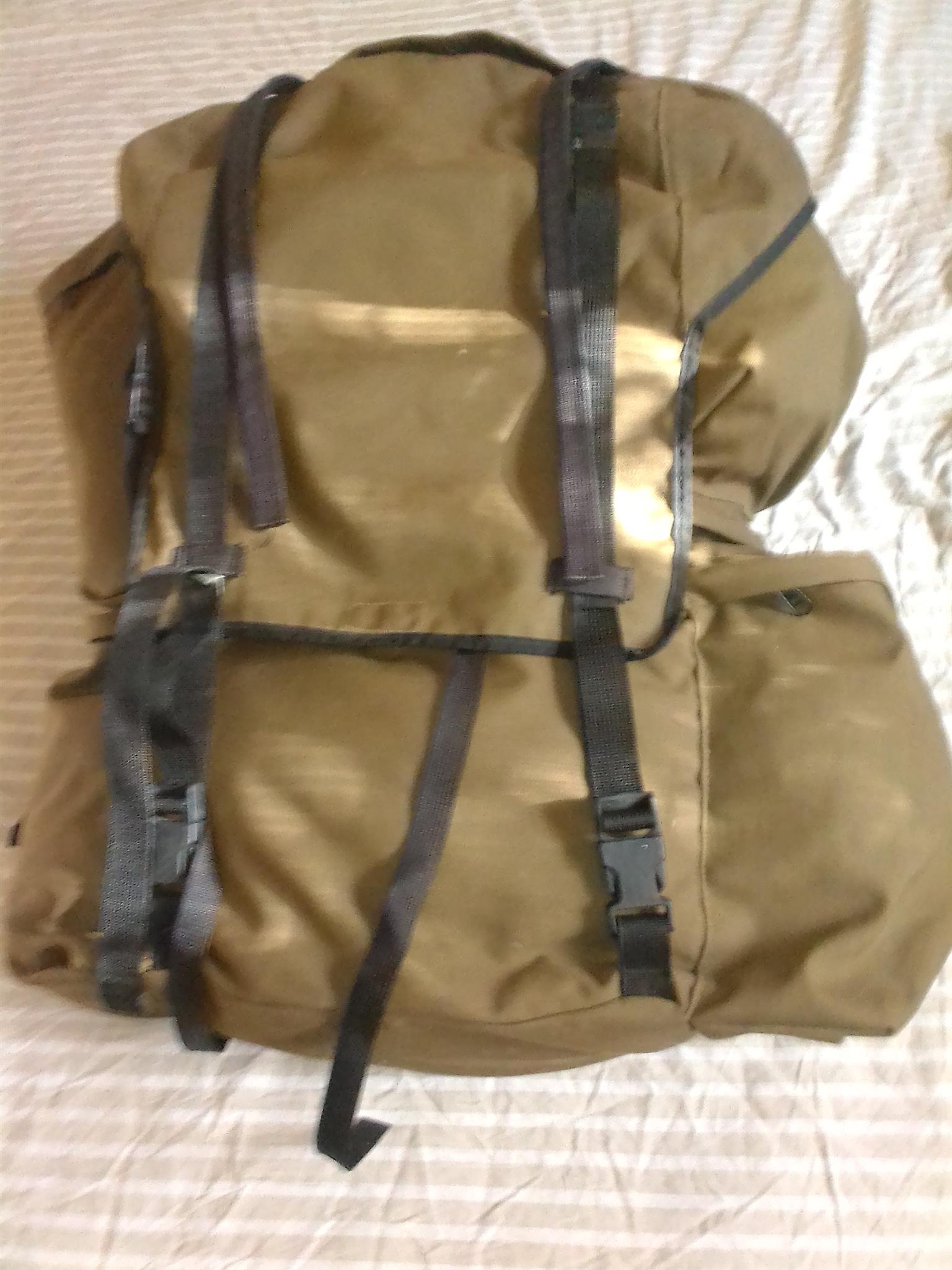 Army backpack sleeping bag and balsak 