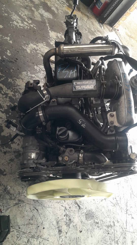 Isuzu 3.0 tdi 4JH1 engine for sale (zane Azaad) - Private Seller Isuzu 3.0 tdi 4JH1 engine for sale (zane Azaad) - Private Seller