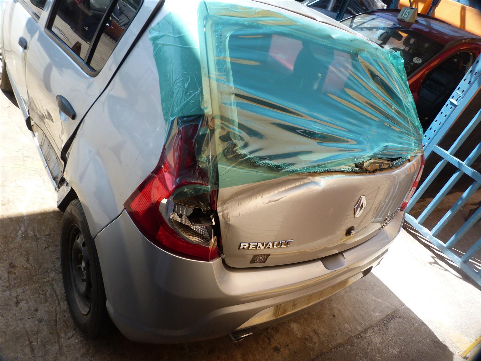 Renault Sandero 1,6 8V - 2010 Spares - Private Seller