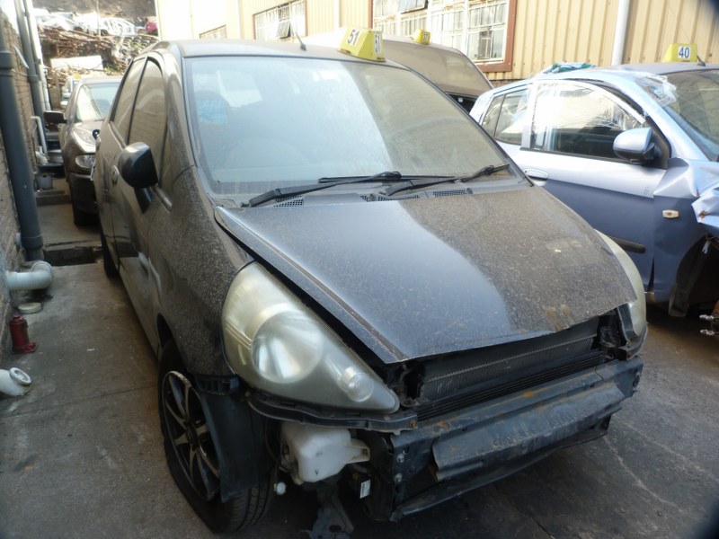 Honda Jazz 1.4i DSI AT Black - 2005 STRIPPING FOR SPARES - Private Seller Honda Jazz 1.4i DSI AT Black - 2005 STRIPPING FOR SPARES - Private Seller
