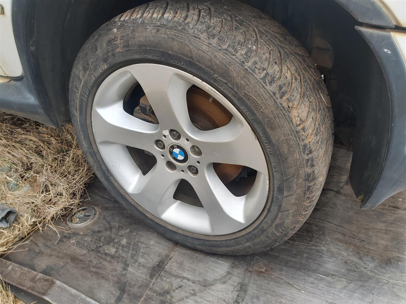 Mags and tyres Bmw x5 - Private Seller