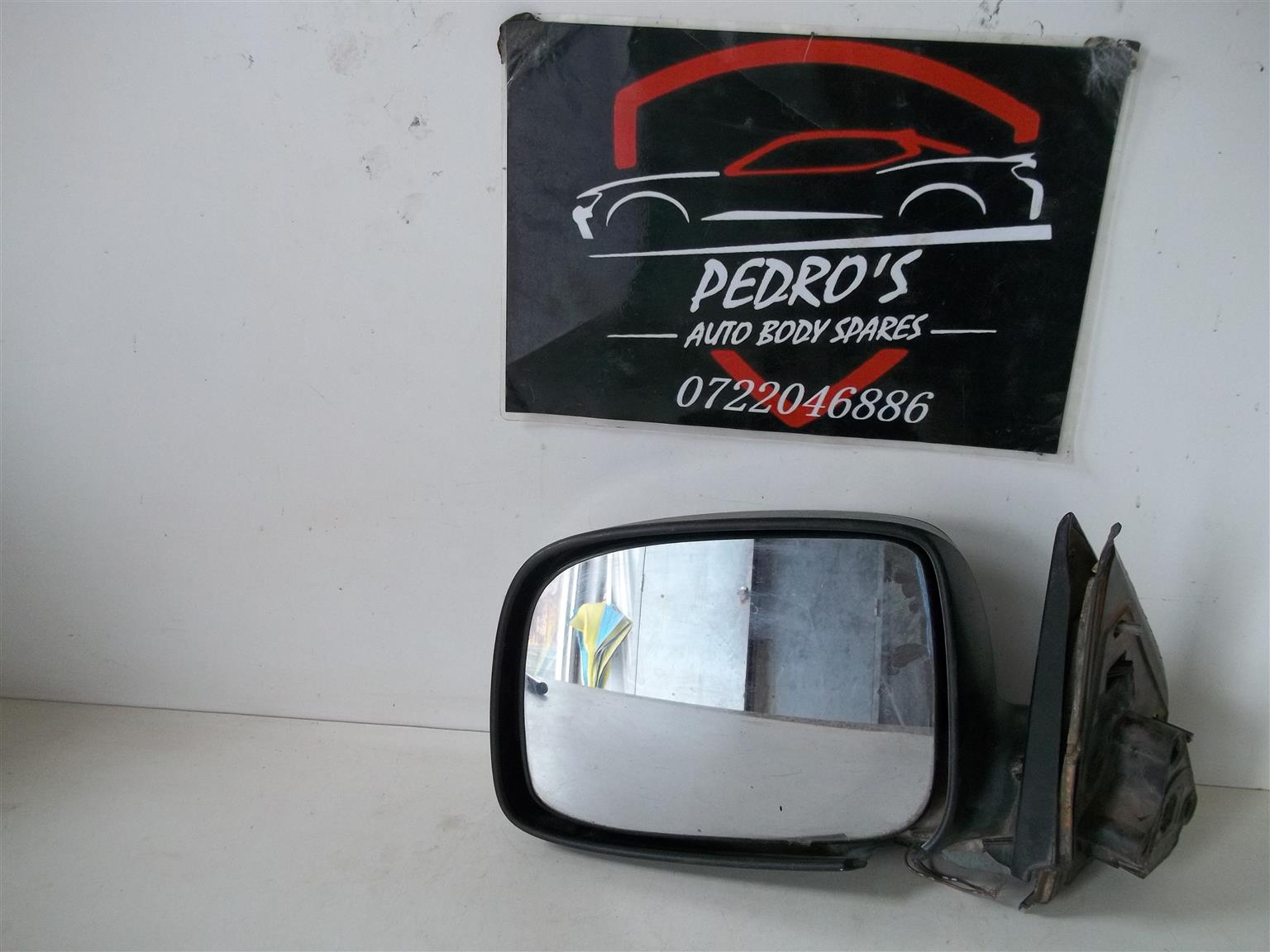 Used Isuzu KB '04-'13 left mirror (Electric) for sale in Gauteng