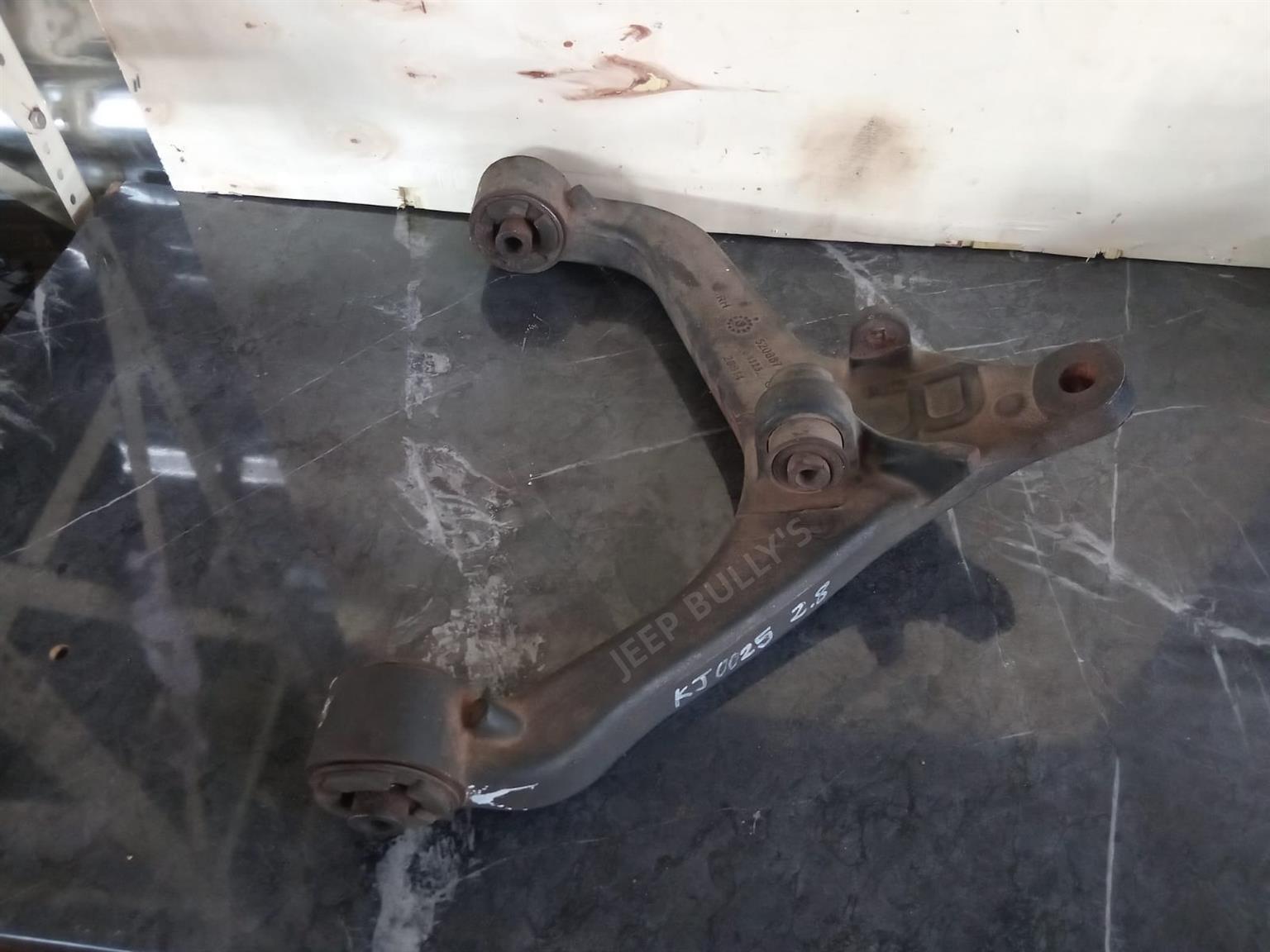 2.8 Jeep Liberty Control Arm In Store - Private Seller 2.8 Jeep Liberty Control Arm In Store - Private Seller