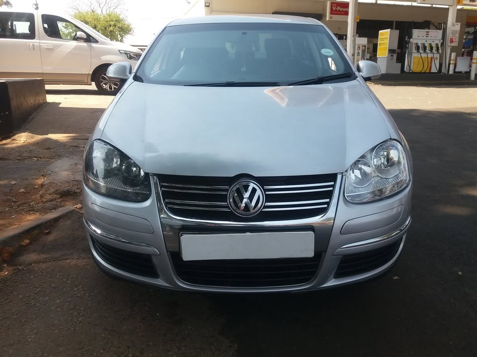 2010 VOLKSWAGEN JETTE 5 1.6 COMFORTLINE