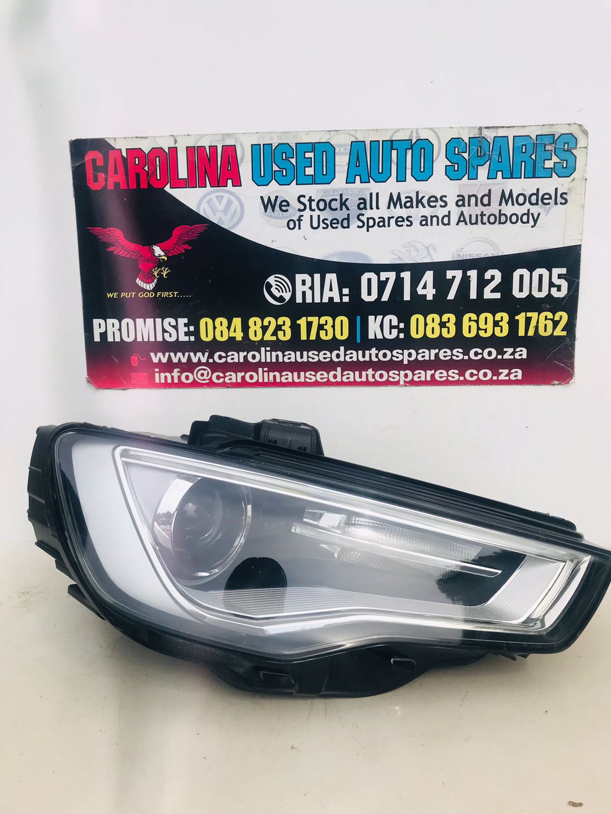 Audi A3 left side Xenon headlight (Sedan and Hatchback) - Private Seller Audi A3 left side Xenon headlight (Sedan and Hatchback) - Private Seller