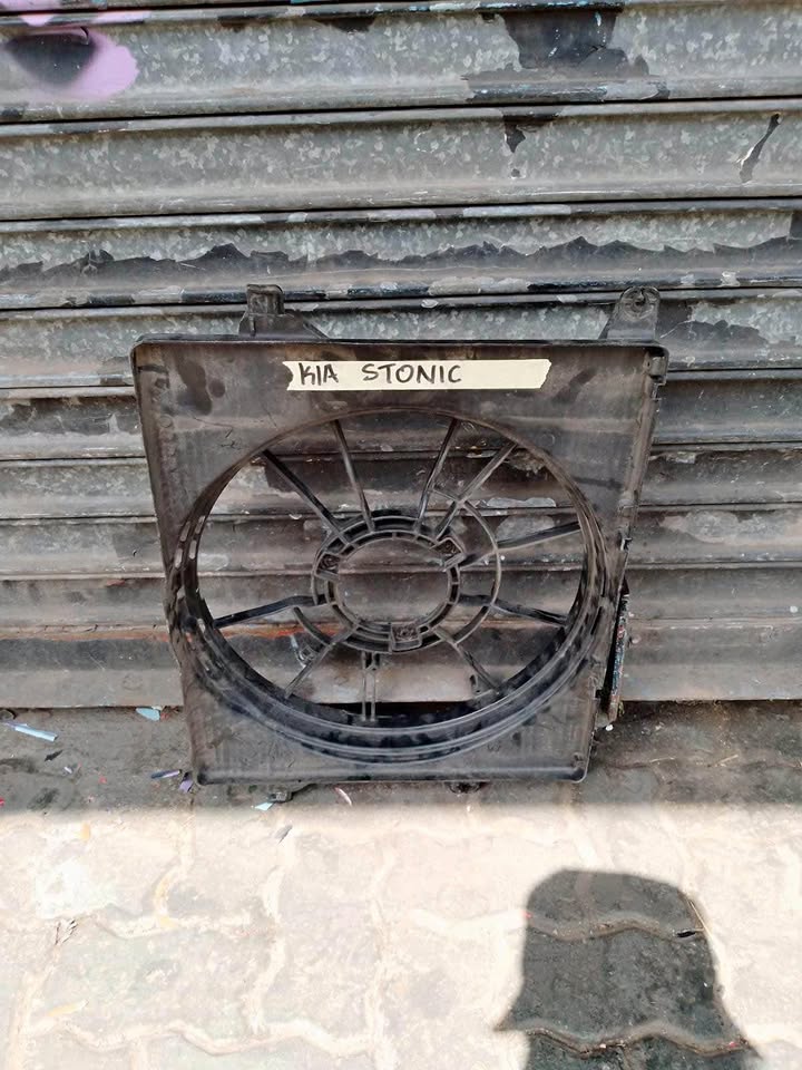 Kia Sonet Fane Shroud - Private Seller