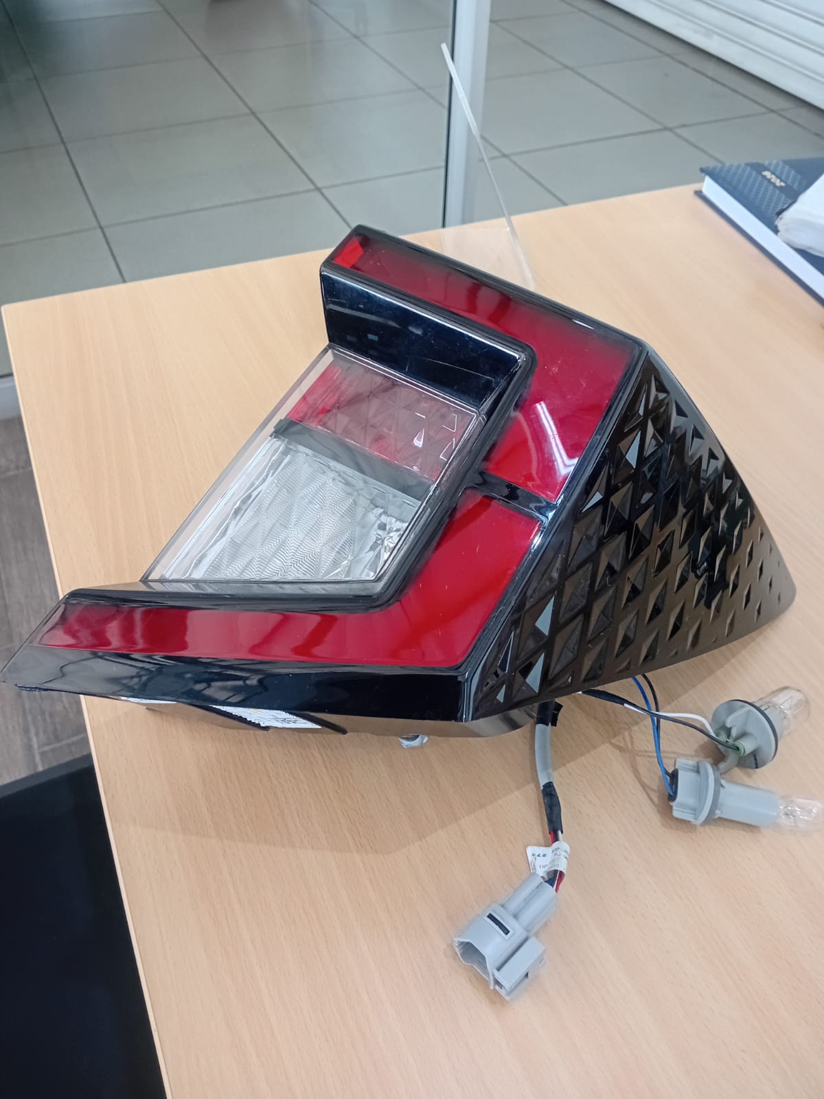 Almost New 2025 Mahindra 3XO/AX7 Tail Rear Lights - Private Seller Almost New 2025 Mahindra 3XO/AX7 Tail Rear Lights - Private Seller