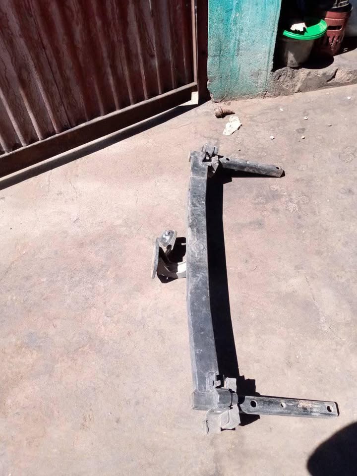 AUDI A4 B5 TOWBAR - Private Seller