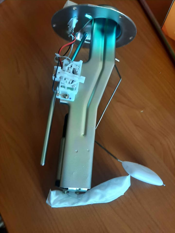 NISSAN NP300 HARDBODY  2,0L/2,4L ka20 AND ka24. FUEL PUMP. BRAND NEW. FOR VARIOUS OTHER CARS TOO - Private Seller