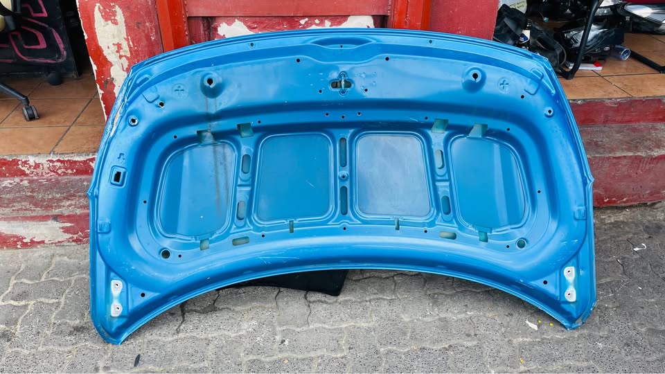 Kia Rio Bonnet 2023 - Private Seller Kia Rio Bonnet 2023 - Private Seller