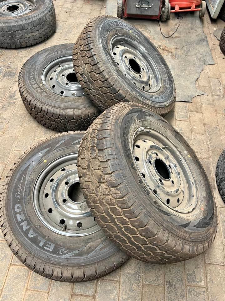 Mahindra Scorpio New Rims And Tyres Available Call or whatsapp - Private Seller Mahindra Scorpio New Rims And Tyres Available Call or whatsapp - Private Seller