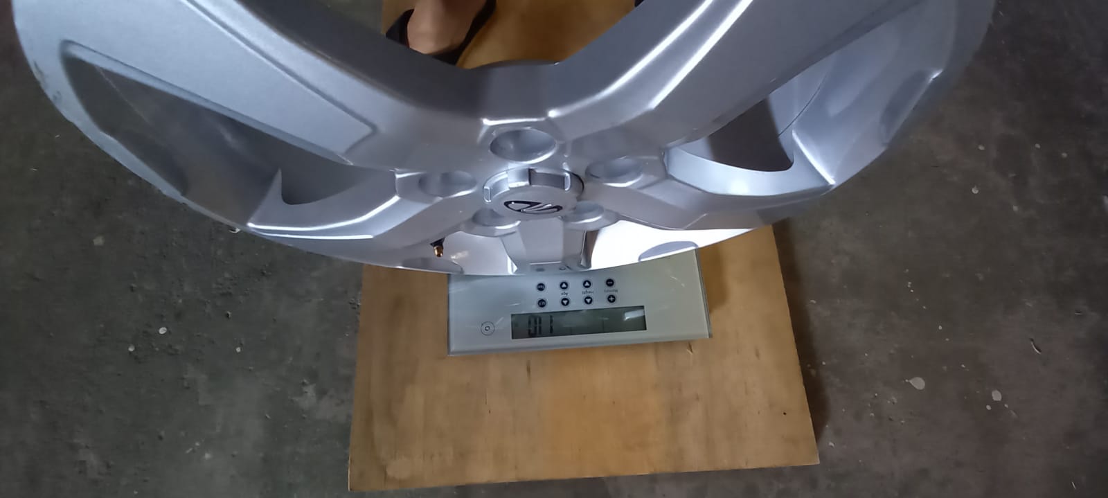 2022 Mahindra Scorpio 17' Mags  for sale as good as new - Private Seller