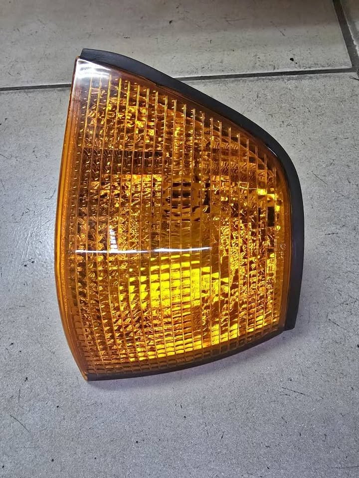 1990-2000 BMW E36 Corner Lights Call - Private Seller