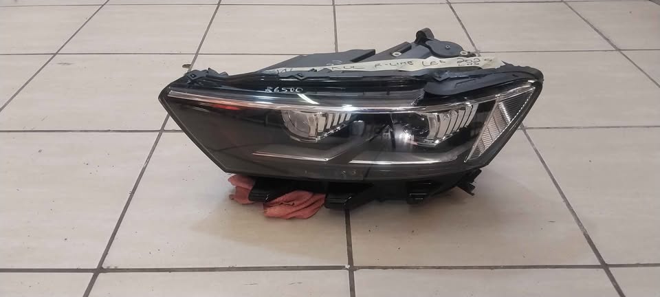 VOLKSWAGEN T-ROC HEADLIGHT 2020 R-LINE LHS AVAILABLE