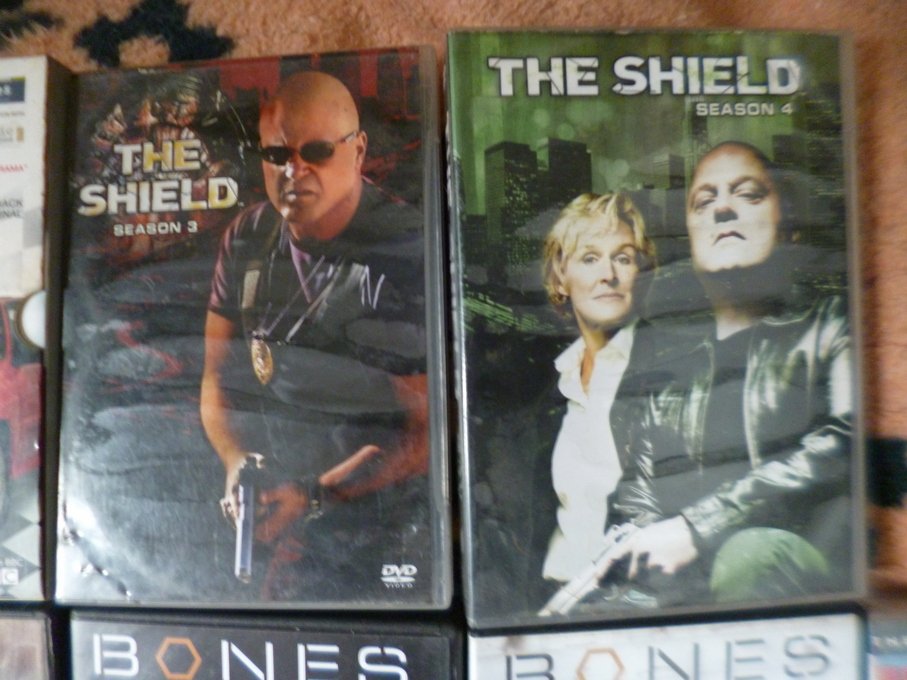 Crime Dvd series     per season please choose at least 2 seasons