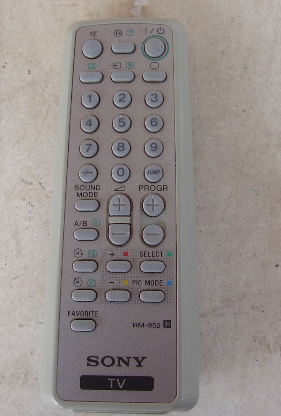 Genuine Sony Remote Control Original RM-952 