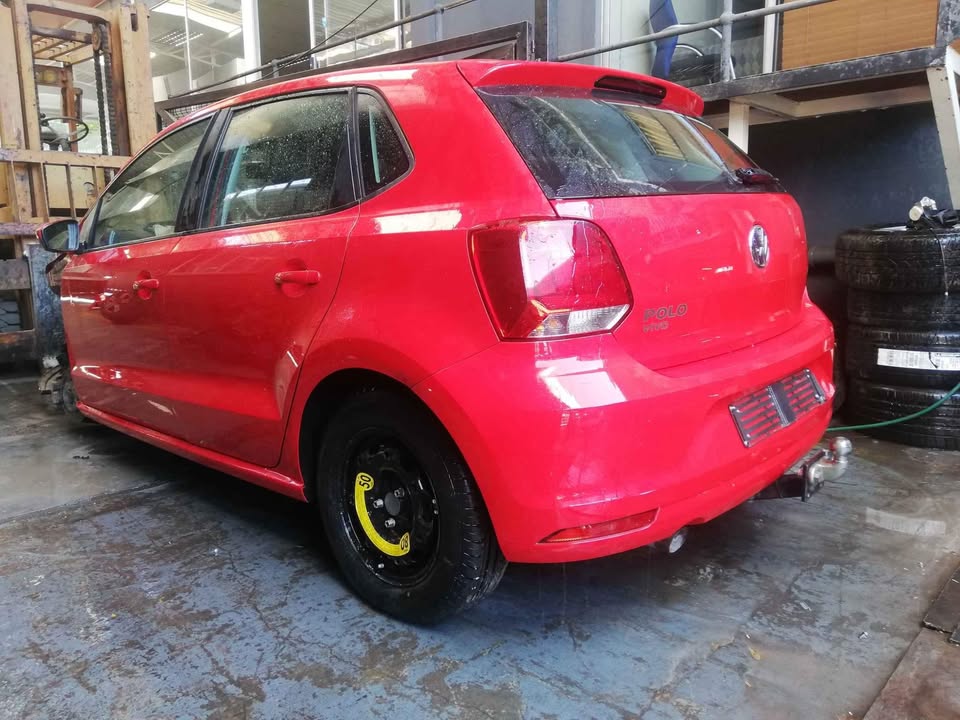 Polo vivo 1.6 breaking for spares