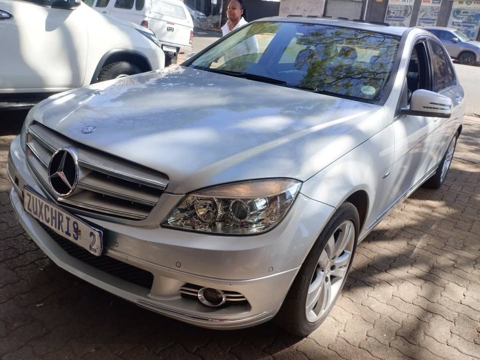 2011 Mercedes Benz C180 AUTOMATIC