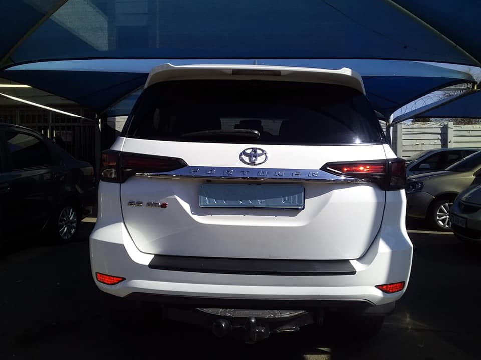 2019 TOYOTA FORTUNE GD6 2.8 WHITE COLOR AUTOMATIC DIESEL PRICE