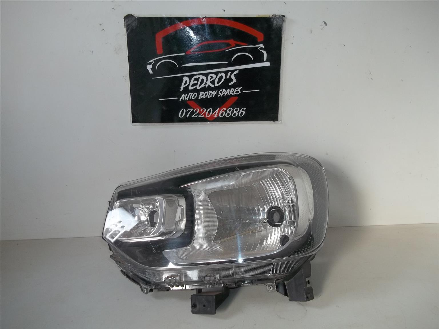 Suzuki Spresso left headlight - Private Seller Suzuki Spresso left headlight - Private Seller