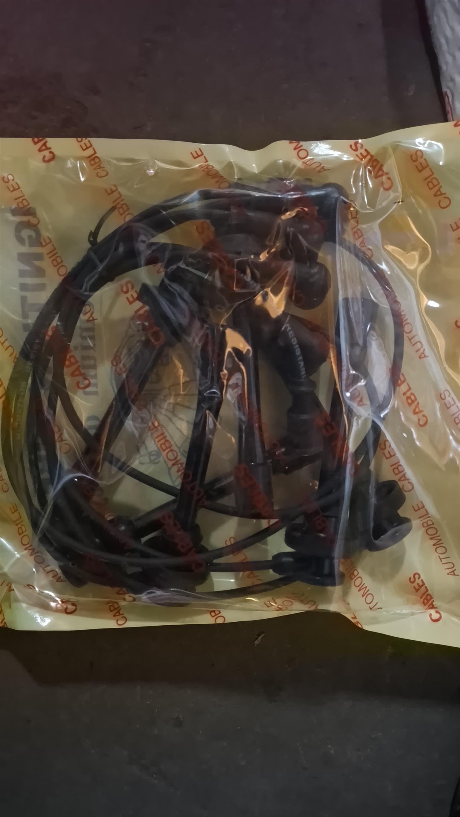 Mitsubishi Pajero 3.5 plug wire set brand new for sale - Private Seller
