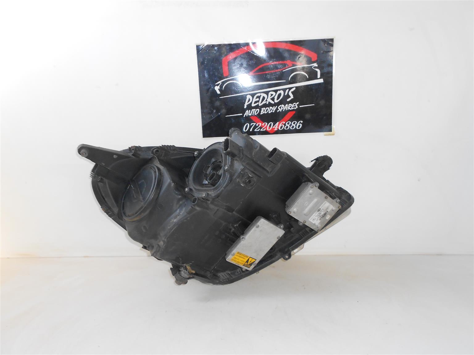 Mercedes Benz R171 SLK class Xenon Left Side Headlight