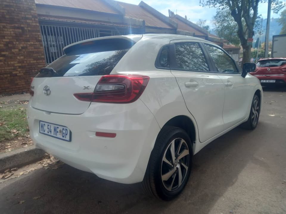 2024 Toyota Starlet 1.5 Xs Petrol, Manual, White, 33000kms, Service book, Reverse sensor