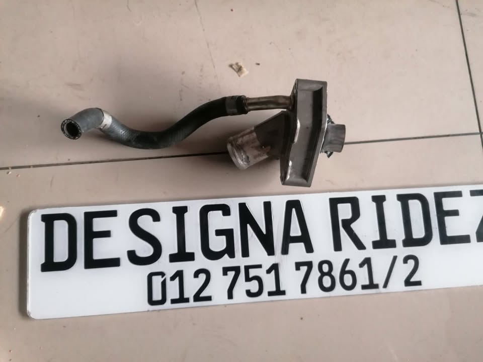 NISSAN GTR 35 THEMOSTAT & HOUSING - Private Seller NISSAN GTR 35 THEMOSTAT & HOUSING - Private Seller