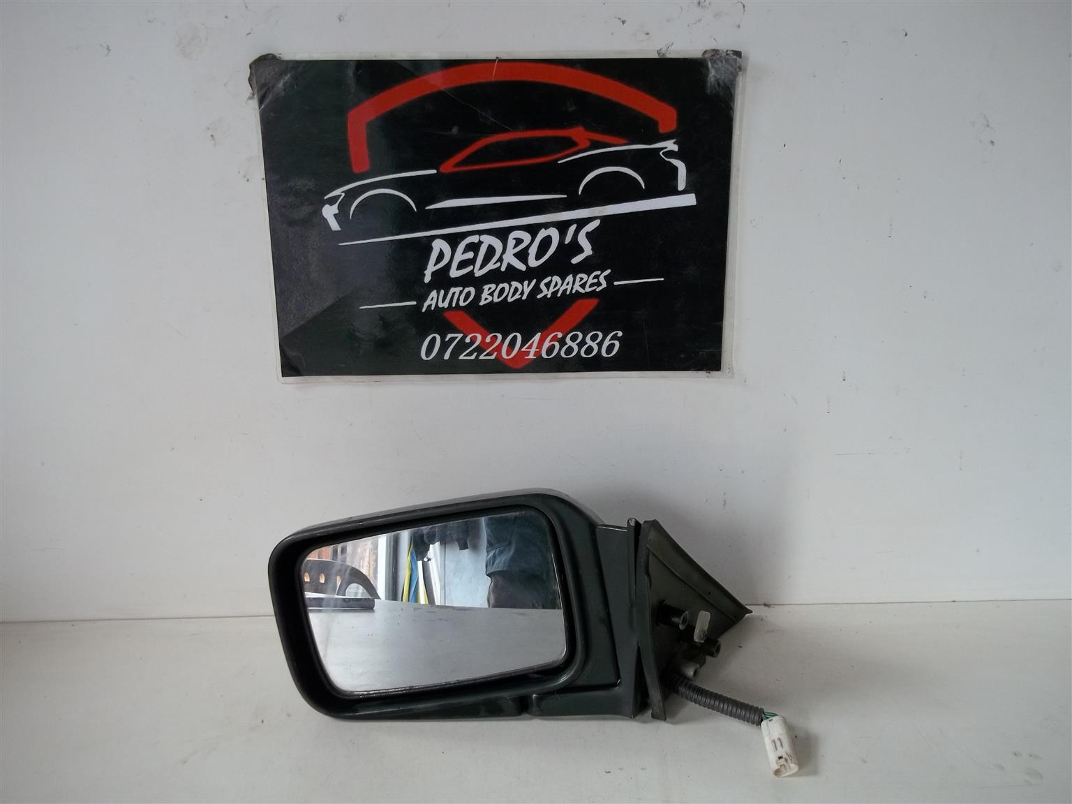 Nissan Sentra '89-'92 left mirror (Electric) - Private Seller Nissan Sentra '89-'92 left mirror (Electric) - Private Seller