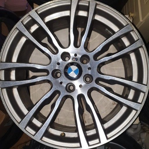 BMW F30 OEM SINGLE 19IN MAG - Private Seller BMW F30 OEM SINGLE 19IN MAG - Private Seller