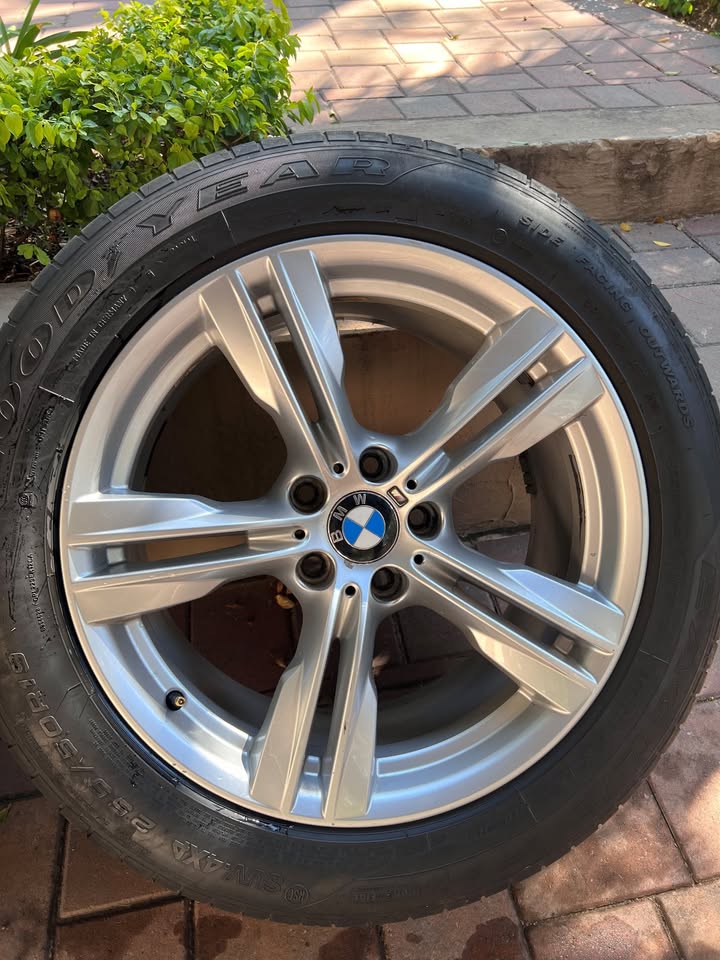 F15 X5 Tyres / Mags ( Style 467 ) - Private Seller