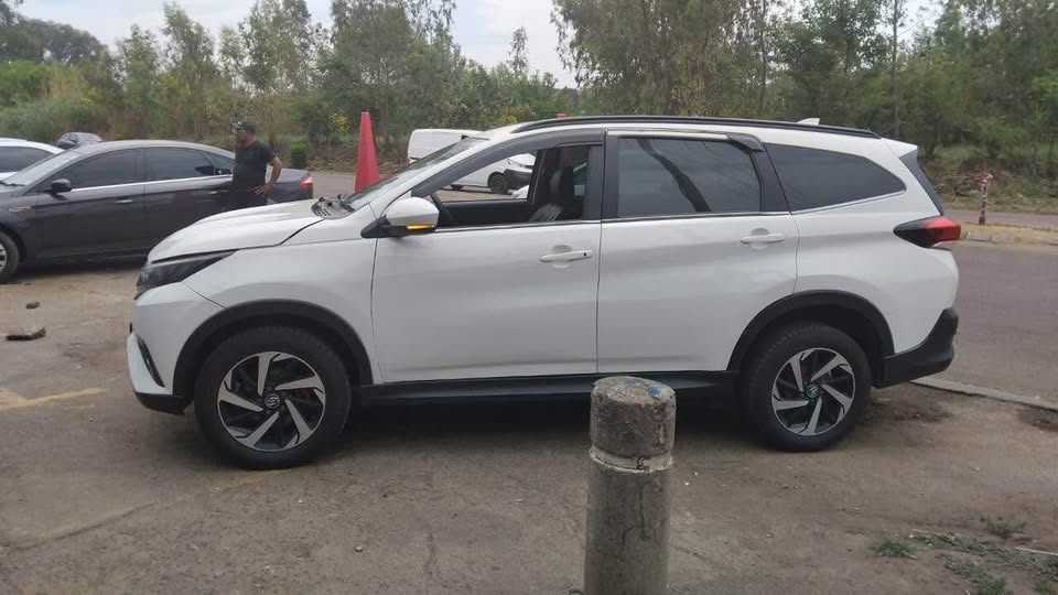 2019 TOYOTA RUSH 1.5 MANUAL FOR SALE OR SPARES - Private Seller 2019 TOYOTA RUSH 1.5 MANUAL FOR SALE OR SPARES - Private Seller