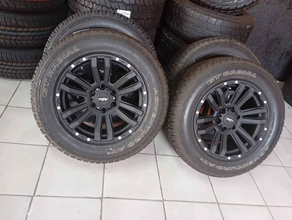 18" new rims and tyres for 4x4 bakkies and SUV available. - Private Seller