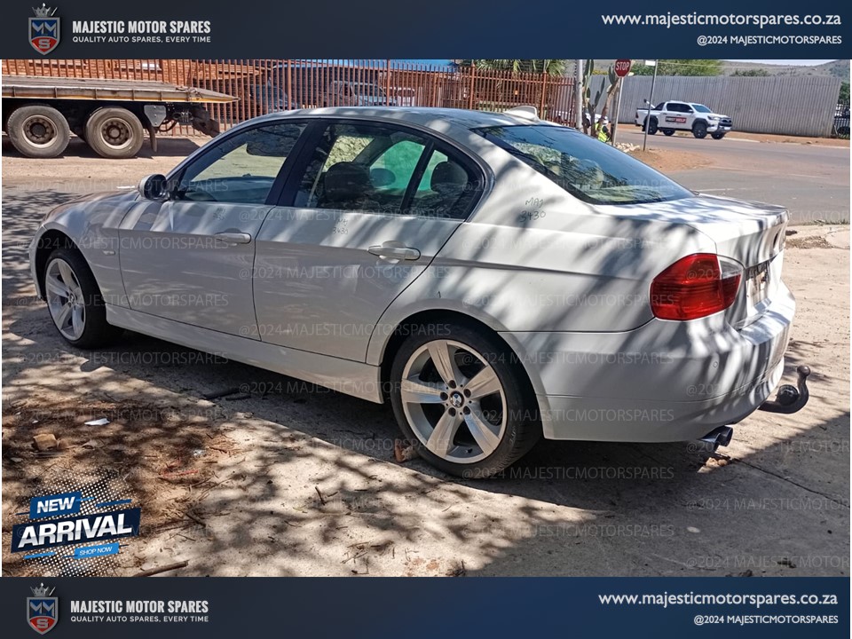Bmw 330i stripping for used spares used parts