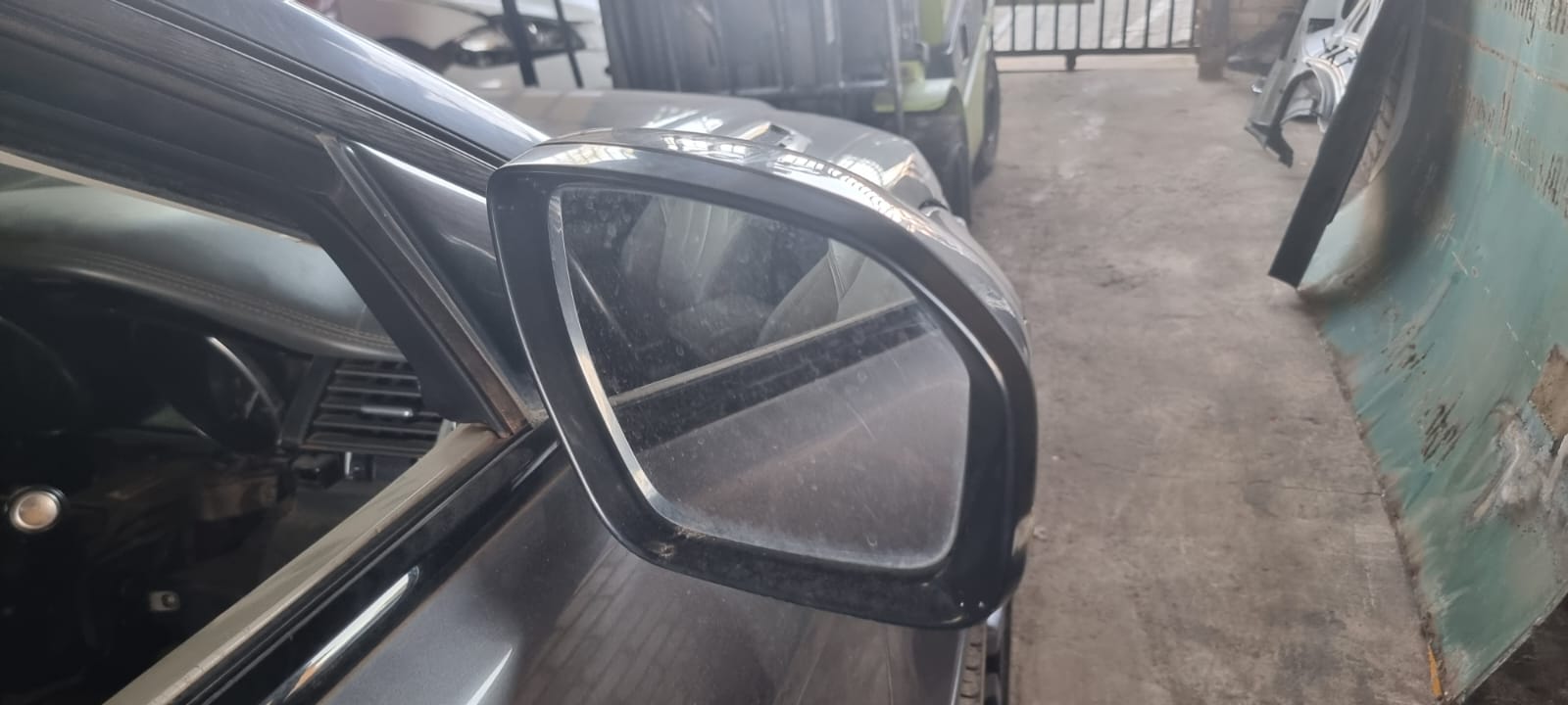 2012 Range Rover Evoque 2.0l Si4 Side Mirrors for sale