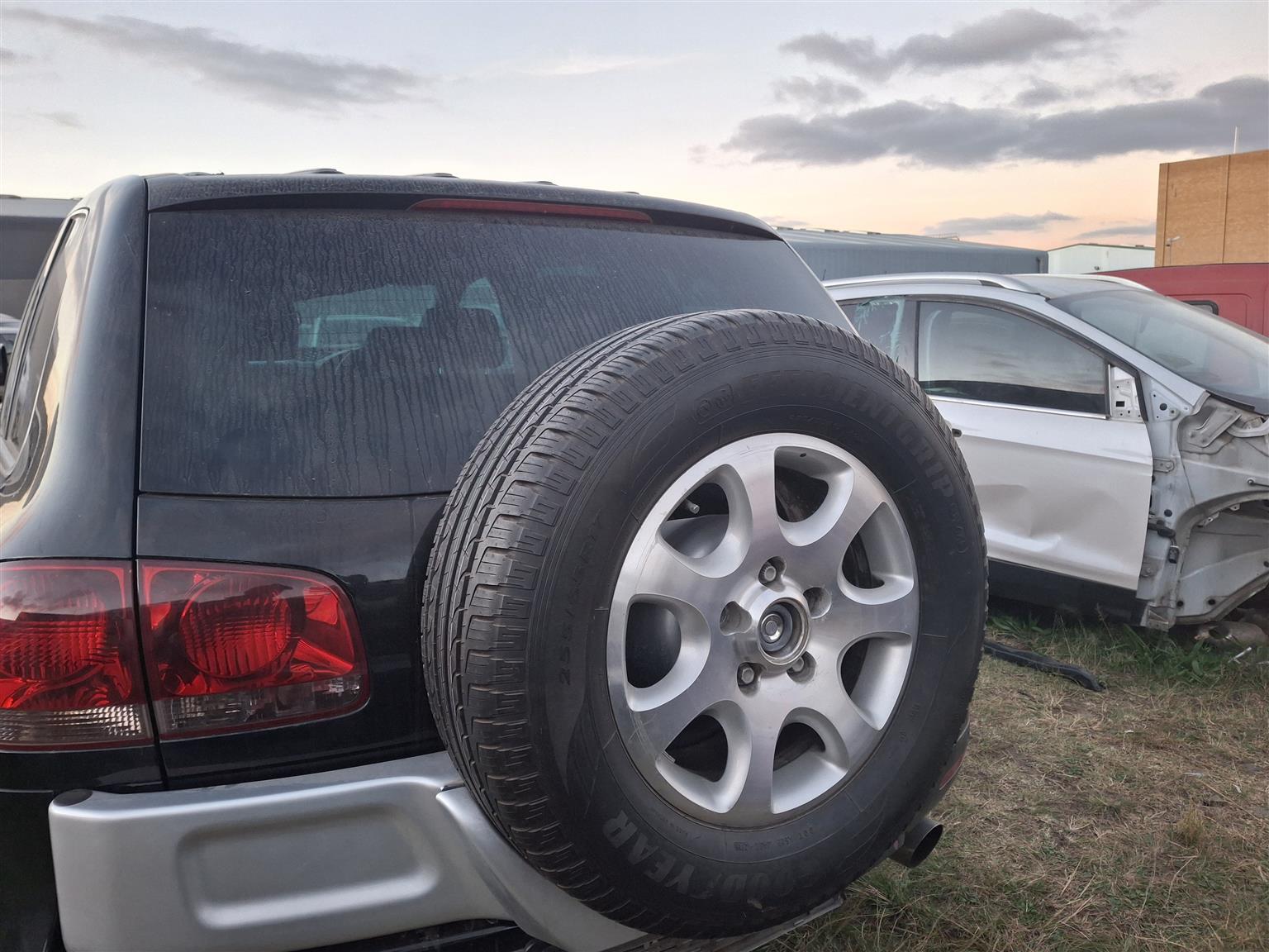 2007 VW TOUAREG 4.2 V8 TIP tailgate - Private Seller