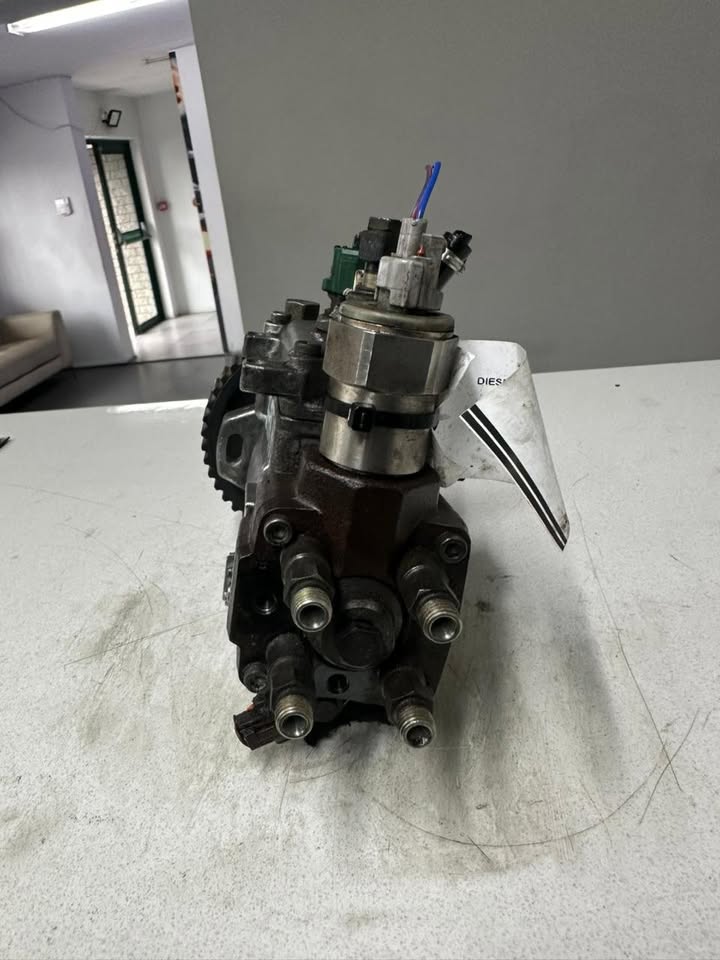 1.7 Opel Corsa Z17DT Diesel Pump - Private Seller 1.7 Opel Corsa Z17DT Diesel Pump - Private Seller
