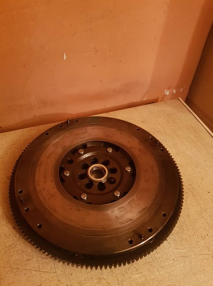 NISSAN NAVARA DUEL MASS FLYWHEEL FORSALE