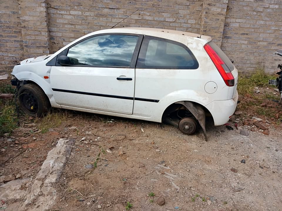 fORD FIESTA STRIPPING FOR SPARES - Private Seller fORD FIESTA STRIPPING FOR SPARES - Private Seller