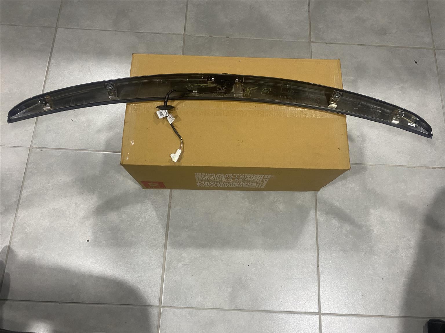 2025 SUZUKI BALENO TAILGATE CHROME BIDDING WITH CAMERA FOR SALE - Private Seller