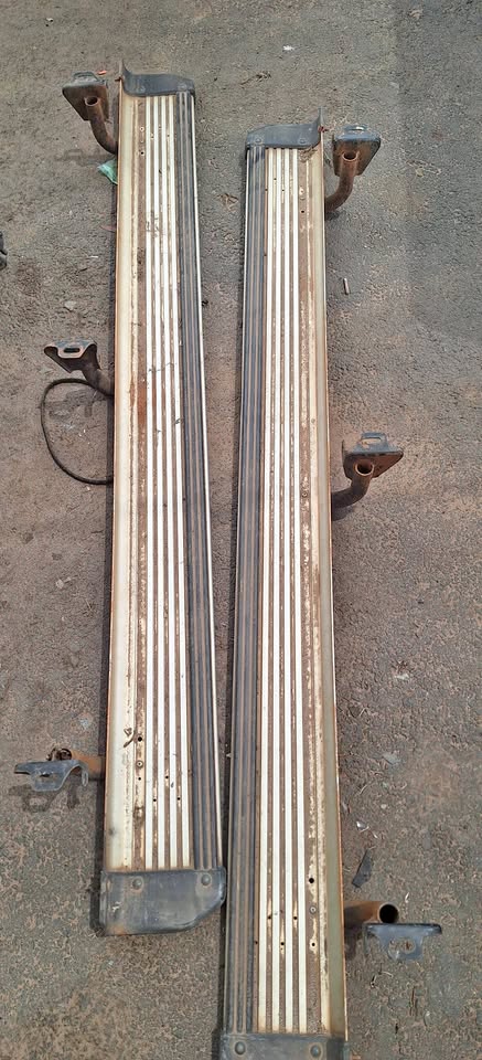 Mitsubishi colt side steps available - Private Seller