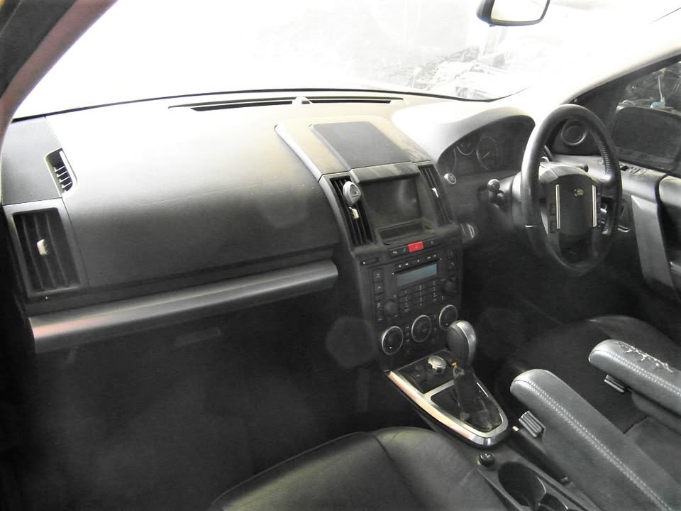 Land Rover Freelander 2 Interior Parts for sale | AUTO EZI - Private Seller