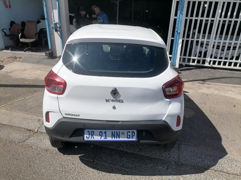 2020 Renault Kwid 1.0 Dynamique with a Nice interior seat