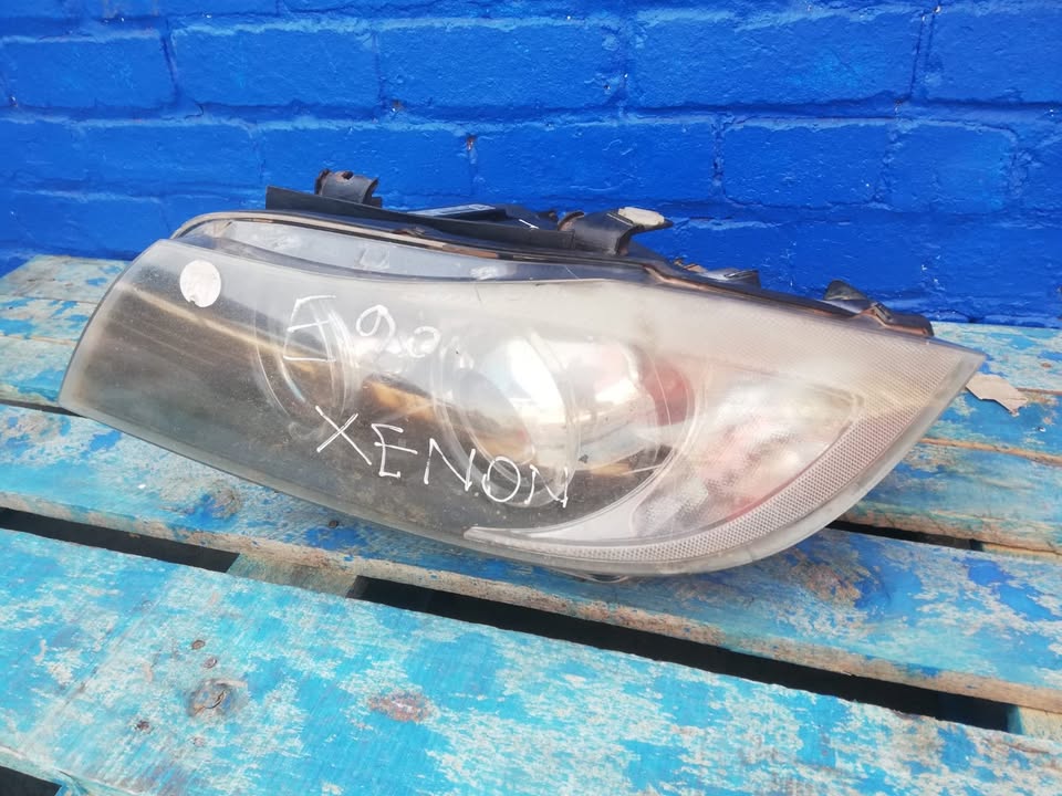 BMW E90 Xenon left side headlight for sale - Private Seller BMW E90 Xenon left side headlight for sale - Private Seller
