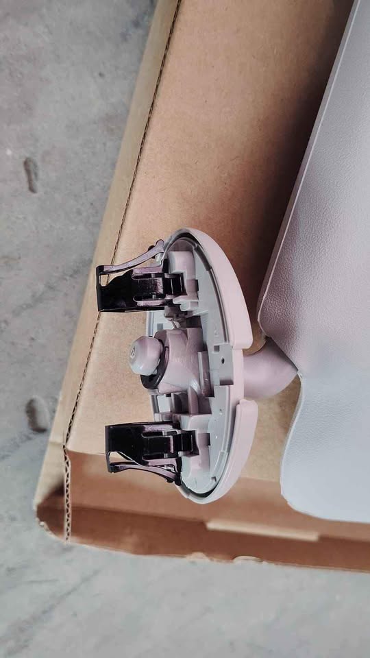 TOYOTA PROFESSIONAL 2007 UP. SUNVISOR - Private Seller TOYOTA PROFESSIONAL 2007 UP. SUNVISOR - Private Seller