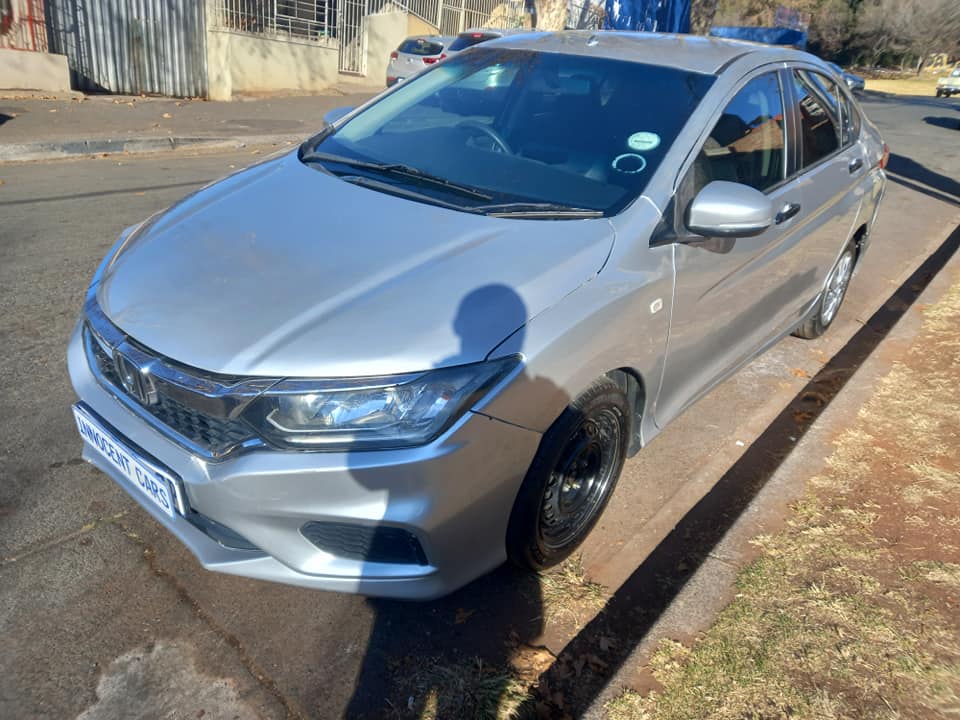 2018 HONDA BALLADE SEDAN IVTEC 1.5 ENGINE PETROL, AUTOMATIC, SILVER COLOR