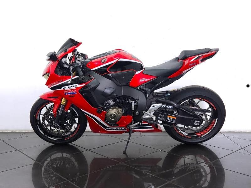 Used Honda CBR1000RR - Private Seller Used Honda CBR1000RR - Private Seller