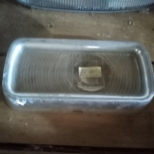 Pontiac / Plymouth, front lens - Private Seller Pontiac / Plymouth, front lens - Private Seller
