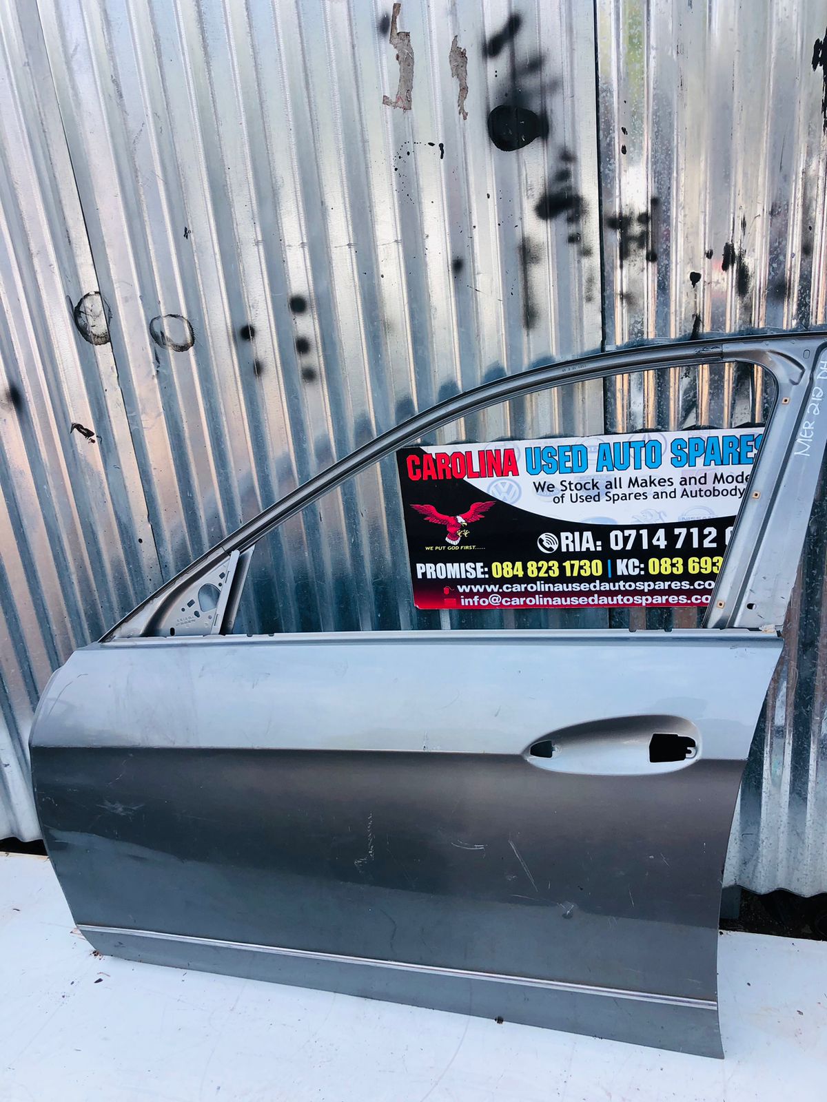 Mercedes Benz Left Side Door- C Class - Private Seller Mercedes Benz Left Side Door- C Class - Private Seller